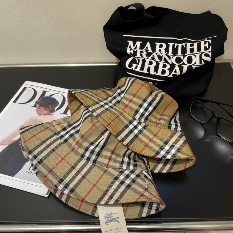 Burberry hat dx17